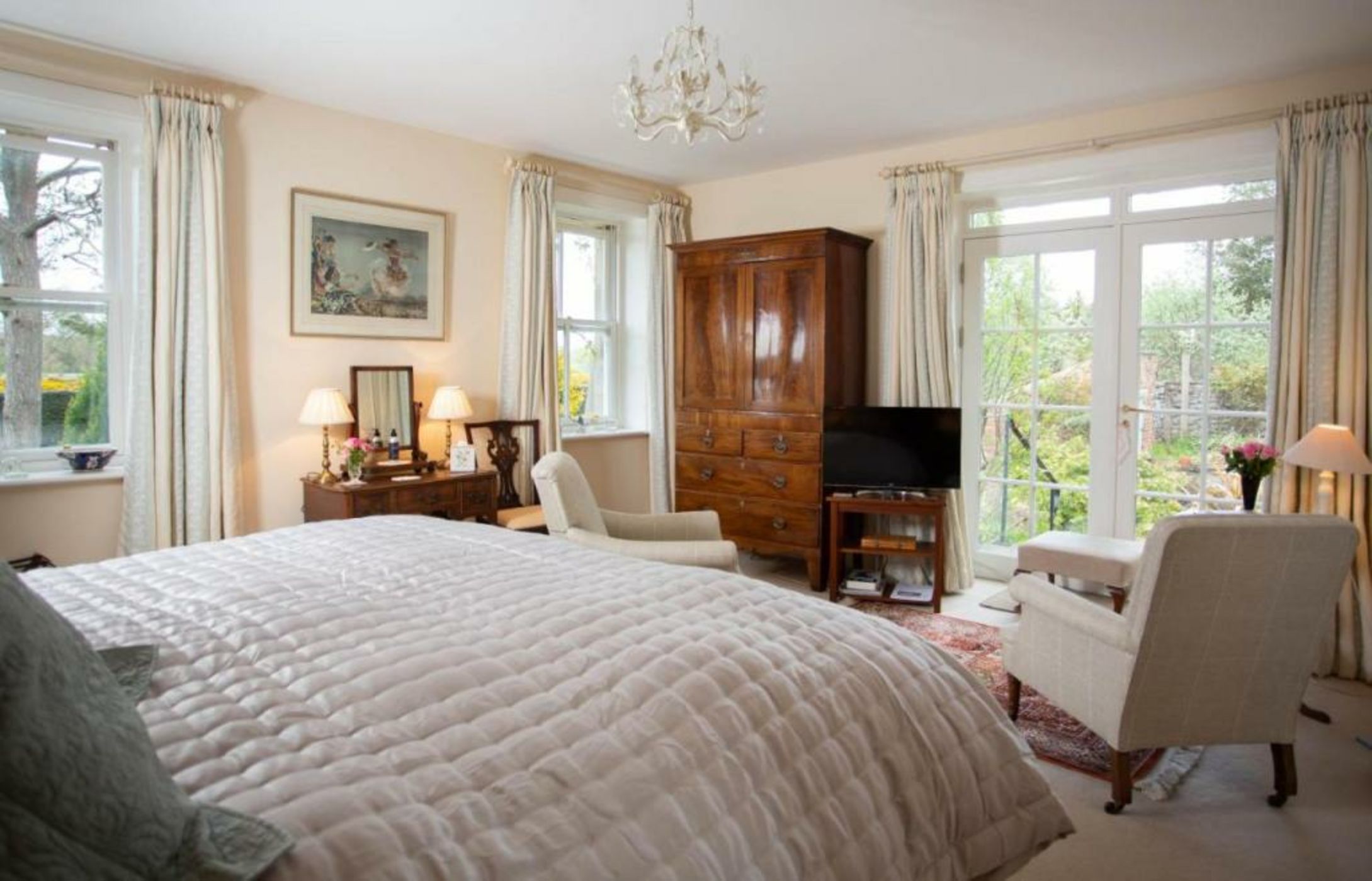 Ingram House Bed & Breakfast