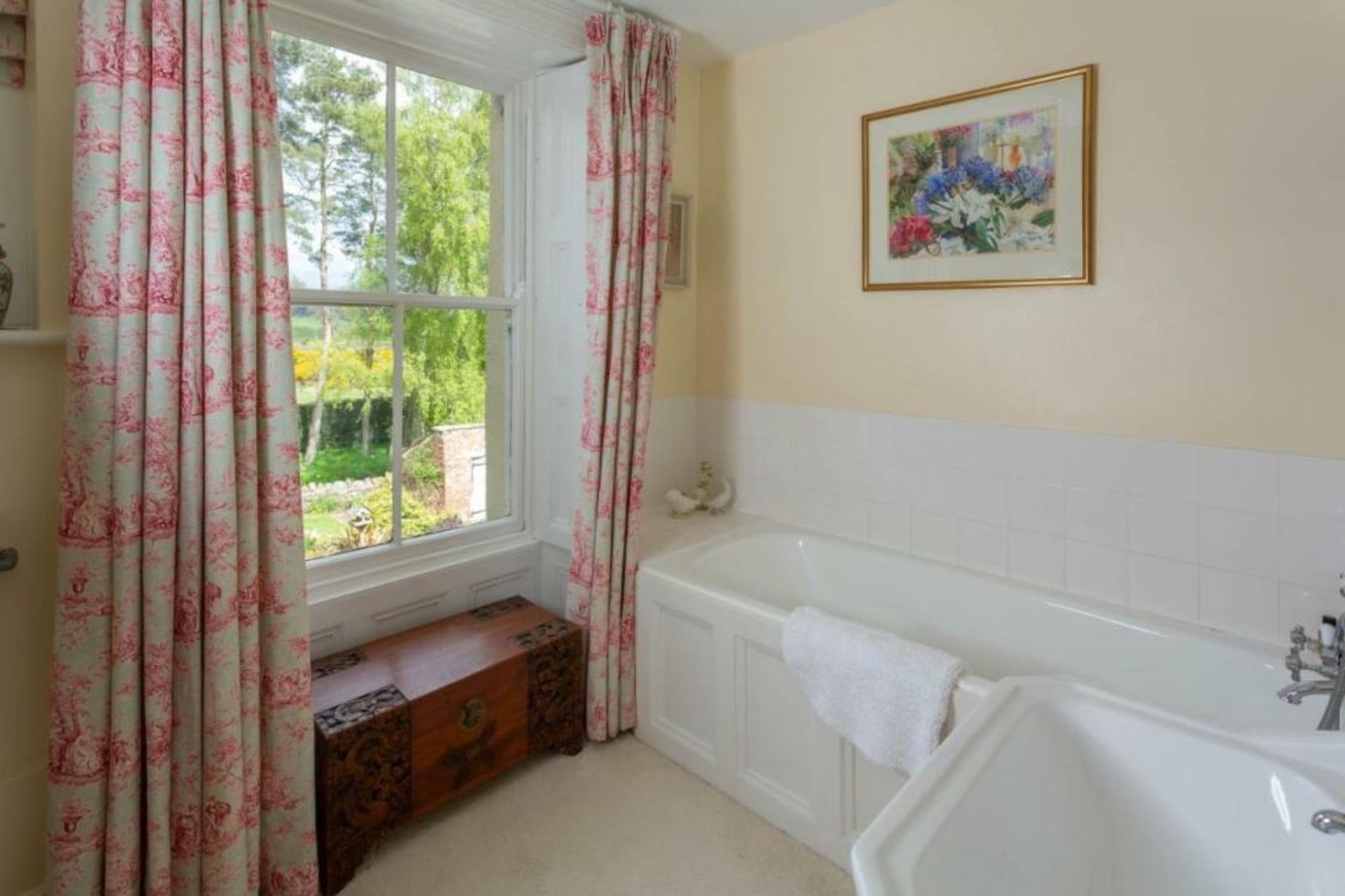 Ingram House Bed & Breakfast