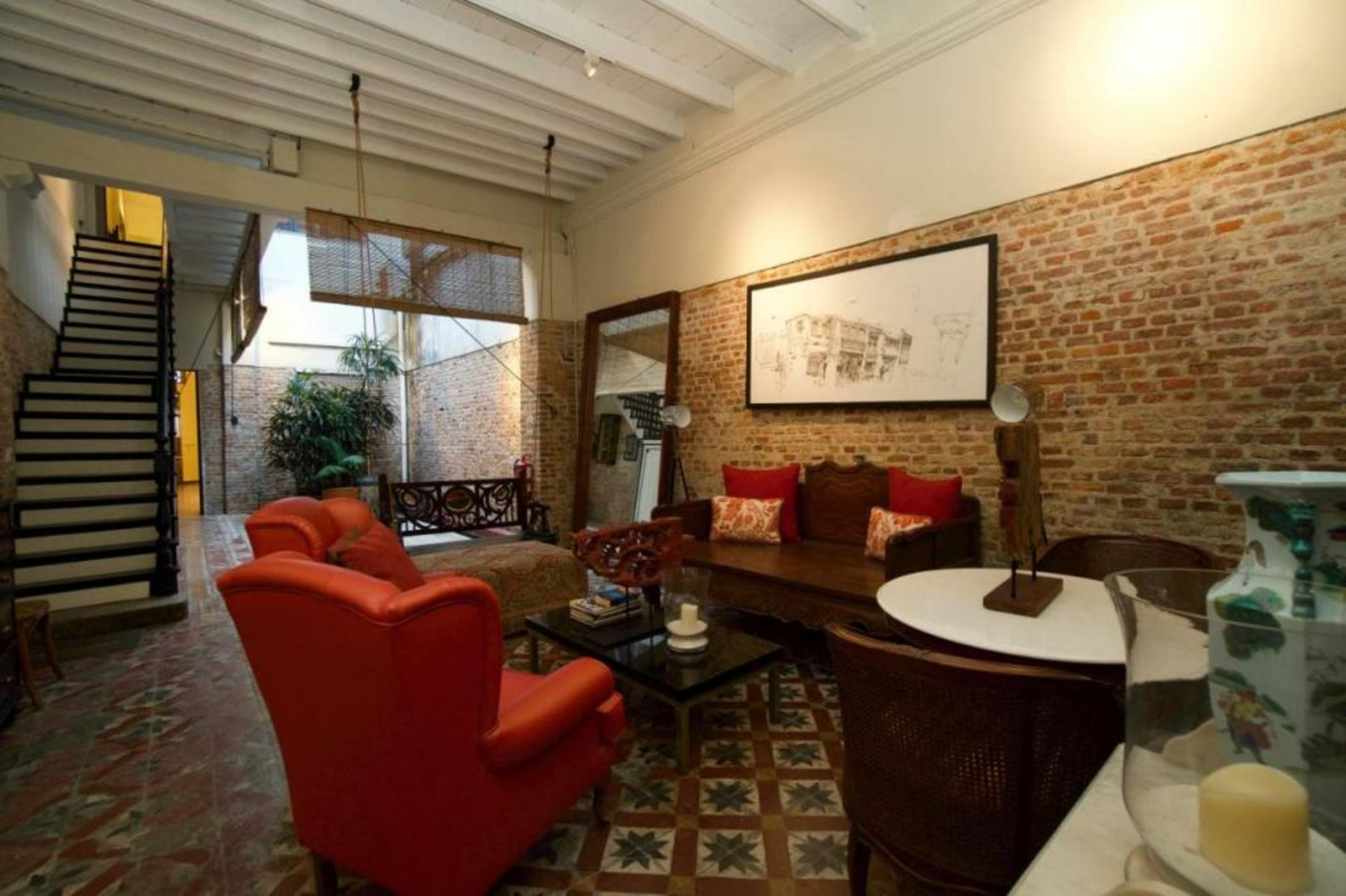 Muntri Mews