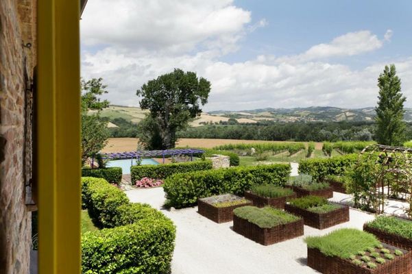 Tenuta Santi Giacomo e Filippo