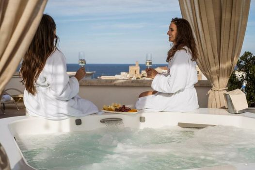 Relais Valle Dell'Idro - Rooftop & Sea View, Otranto