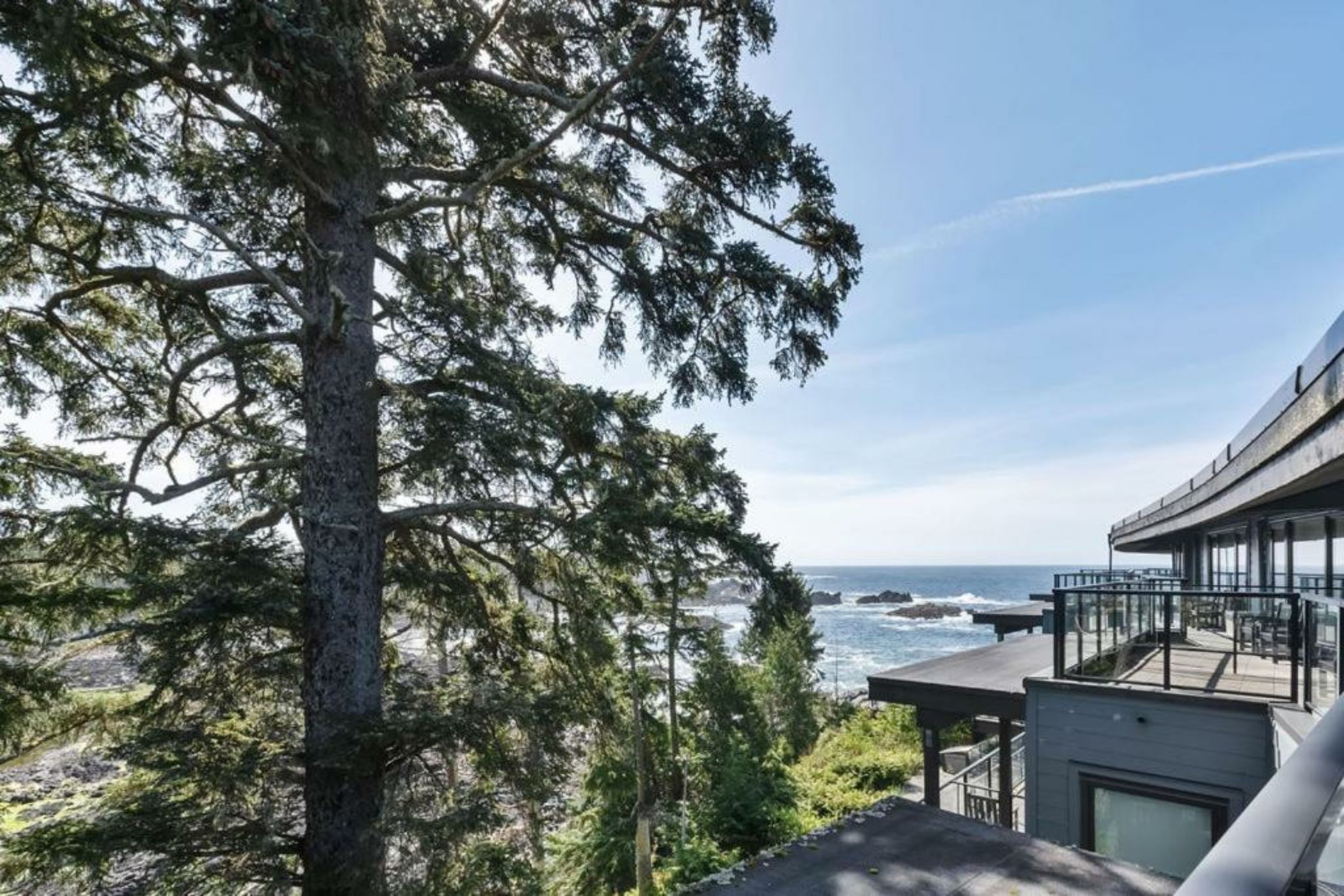 Black Rock Oceanfront Resort