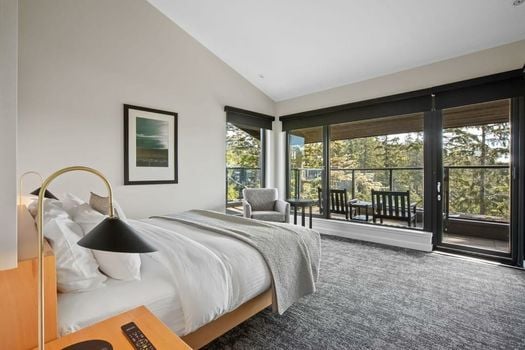Black Rock Oceanfront Resort