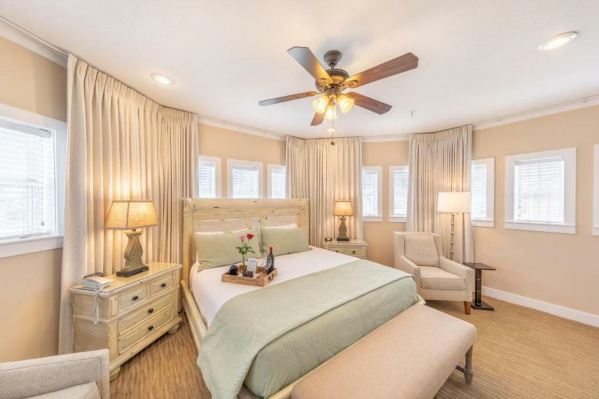 Henderson Park Inn