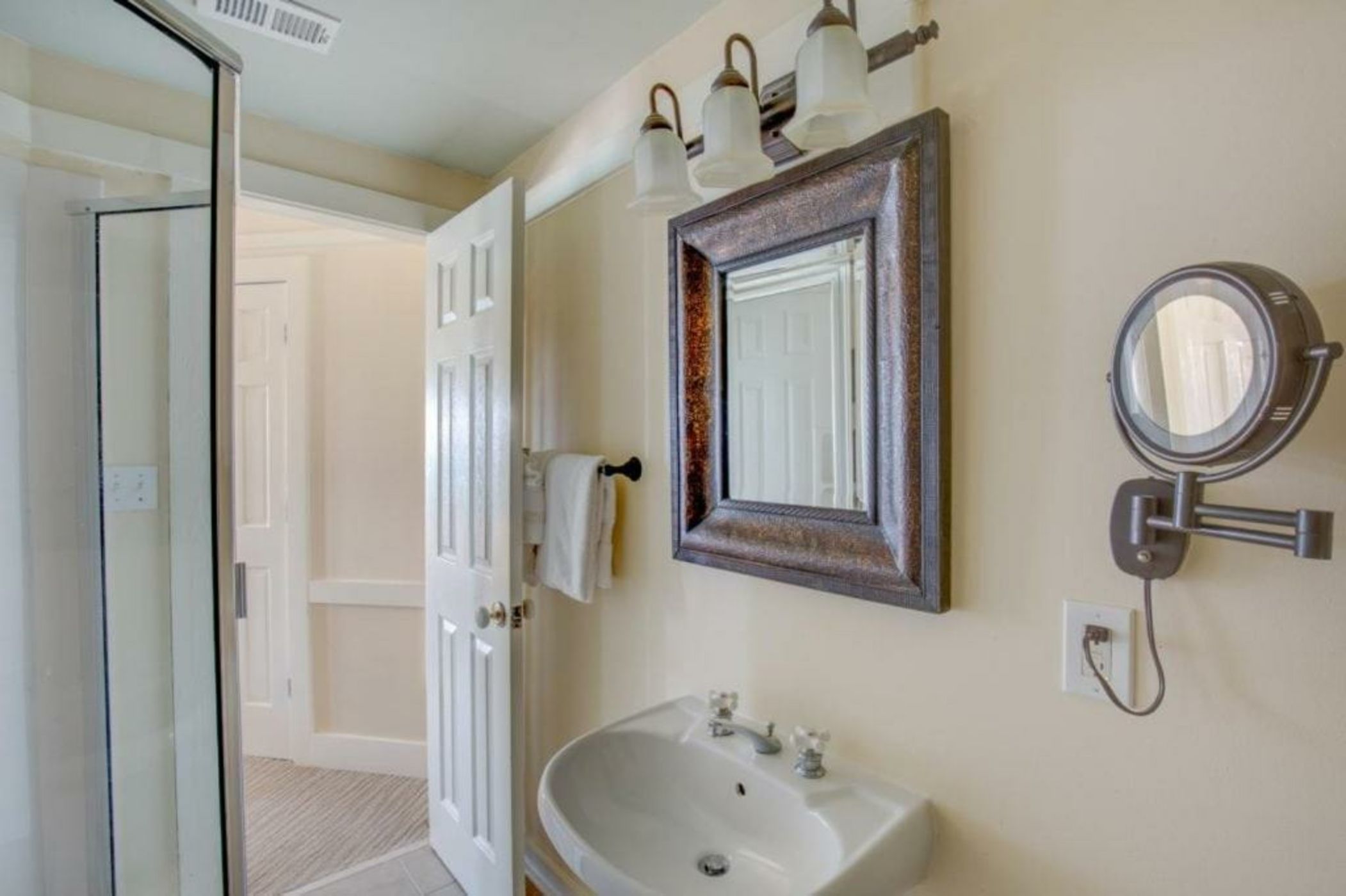 Henderson Park Inn