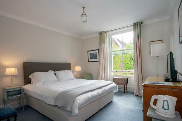 Bear's Well Guest House