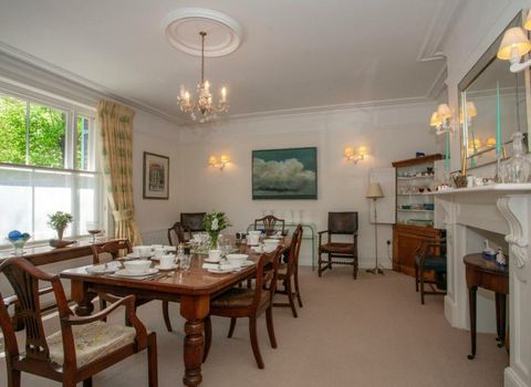 Bear's Well Guest House