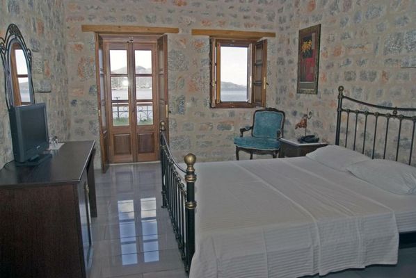 Smyros Resort