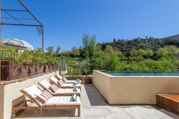 Ecole Olargues - Chambres & restaurant - Teritoria