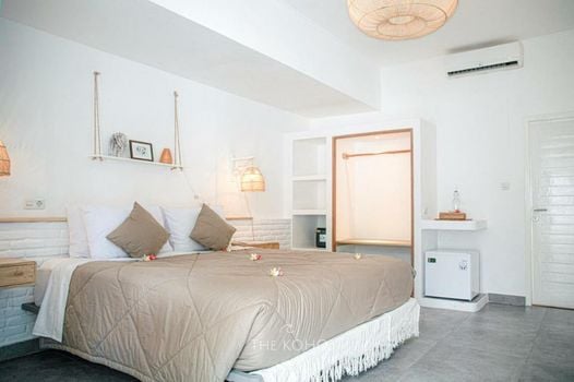 The Koho Air Hotel