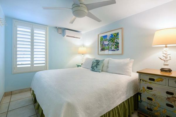 Kona Kai Resort and Gallery