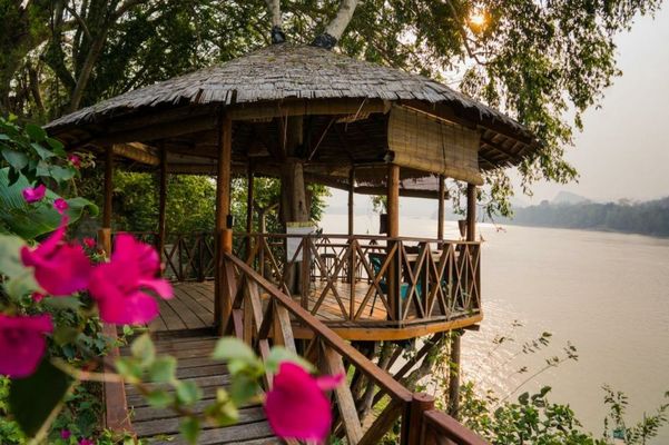 Ock Pop Tok Mekong Villa