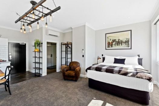 Hokitika Fire Station Boutique Accommodation