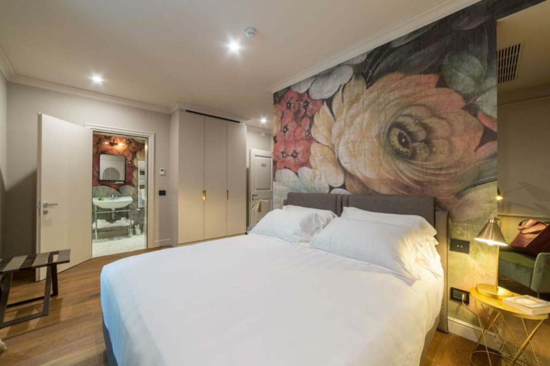 Palazzo 42 - Boutique Hotel & Suites