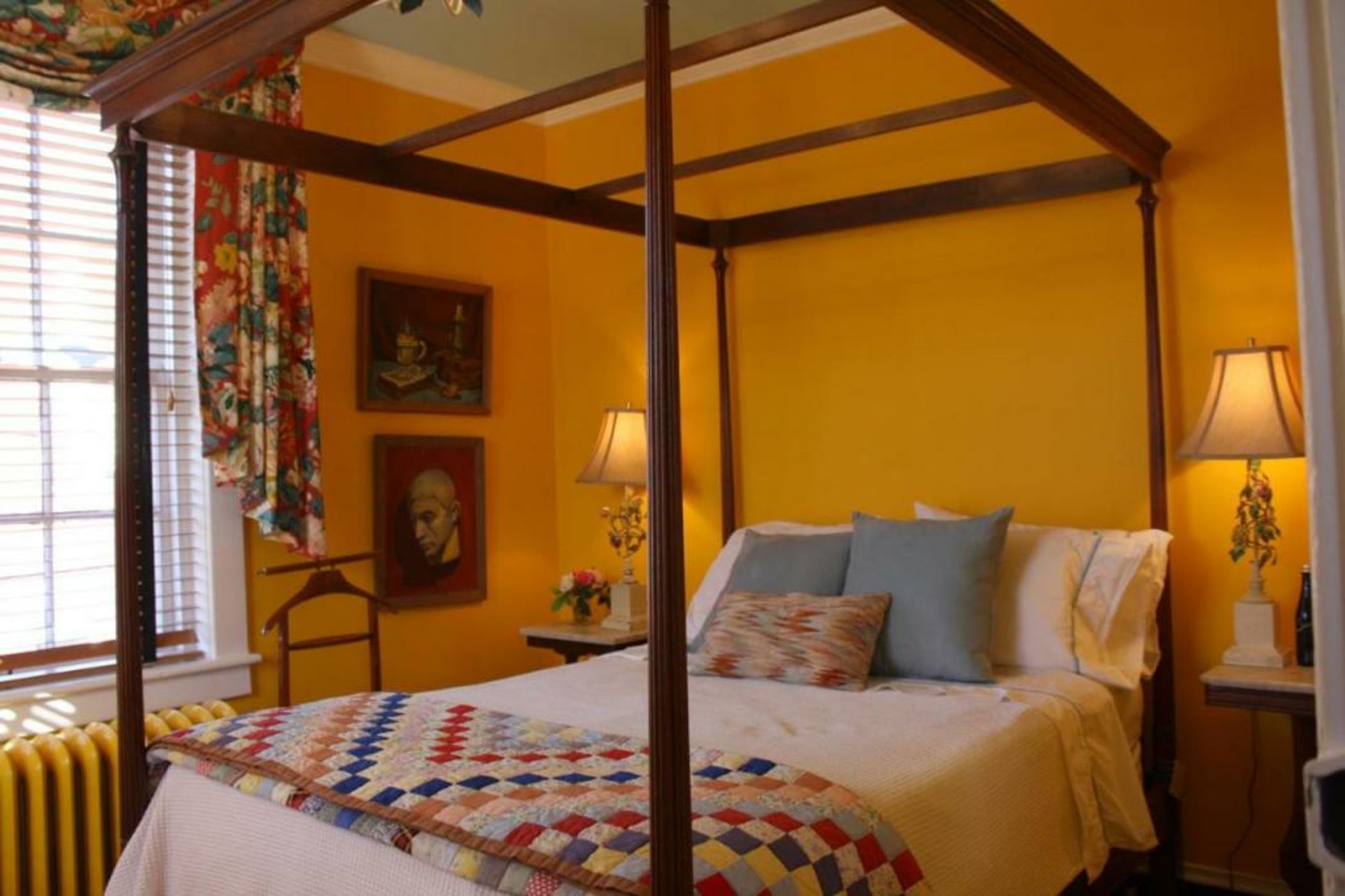Inn at Court Square