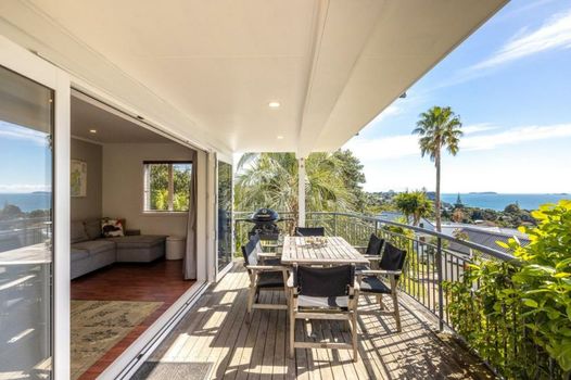Waiheke Island Resort Conference & Accomodation Centre