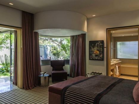 No5 Boutique Art Hotel by Mantis