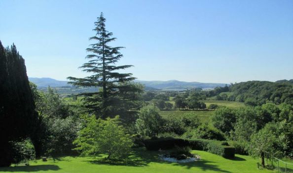 Plas Tan-Yr-Allt Historic Country House B&B