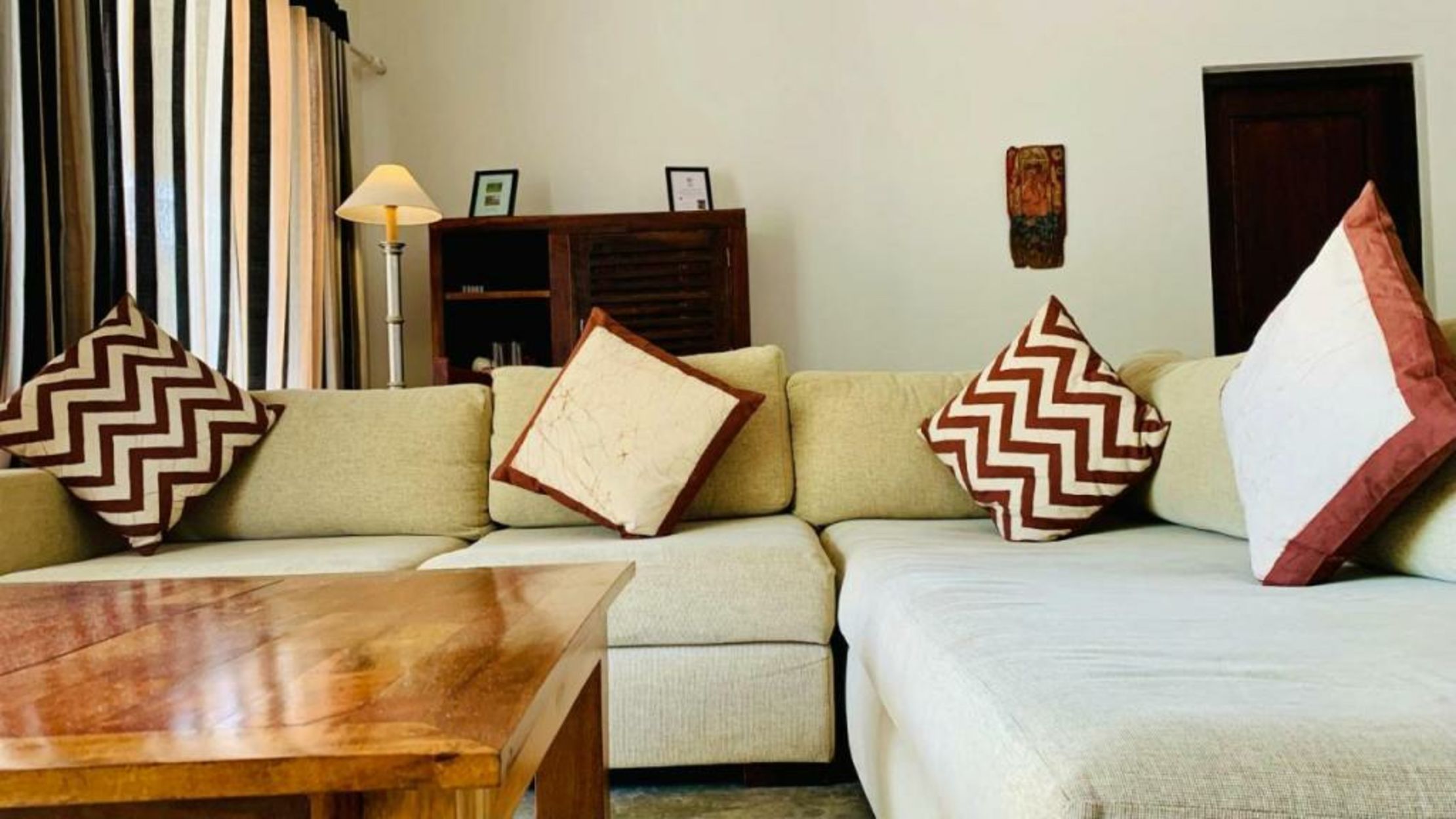Suite Lanka
