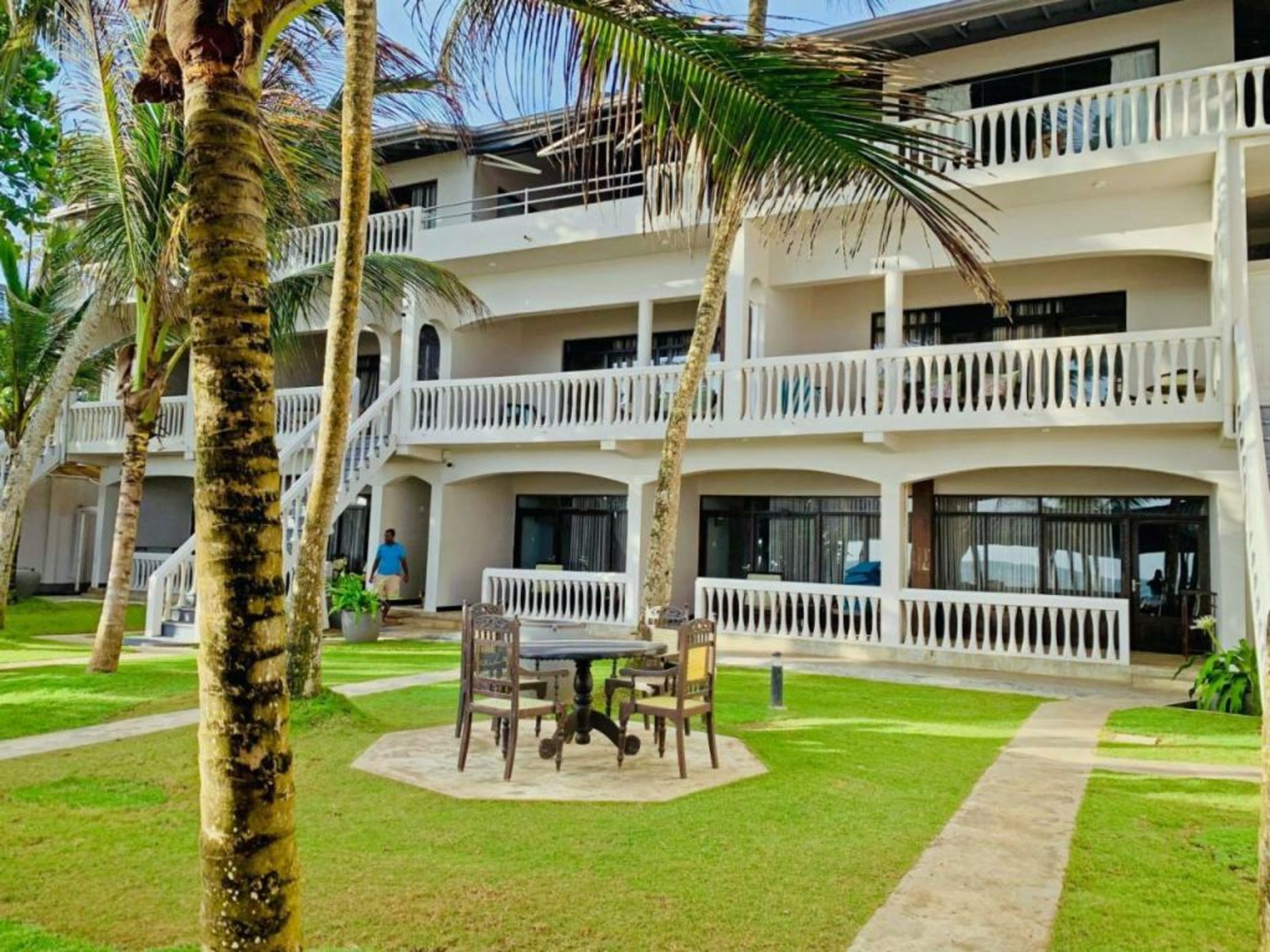 Suite Lanka