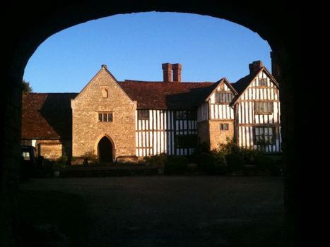 Long Crendon Manor B&B