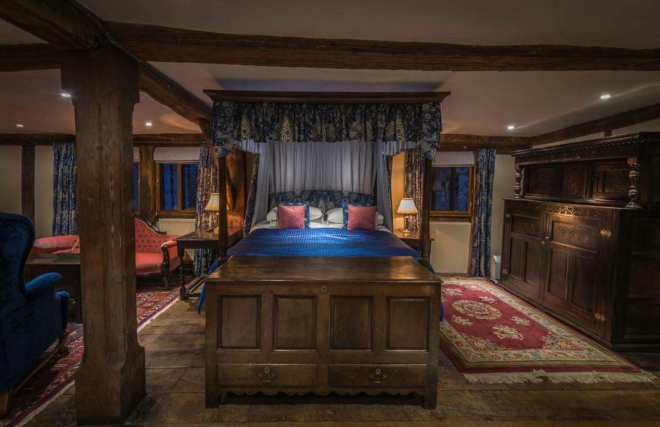 Long Crendon Manor B&B