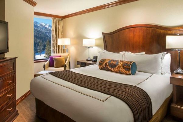 Everline Resort and Spa, Lake Tahoe