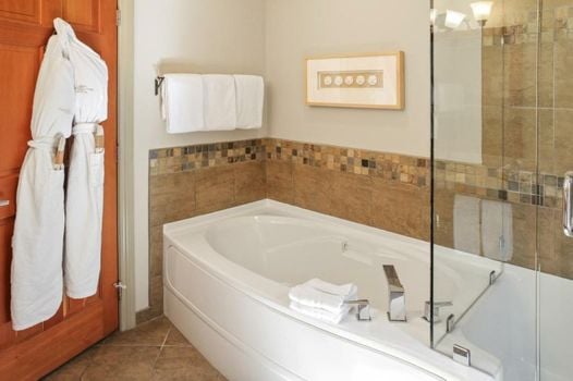 Long Beach Lodge Resort