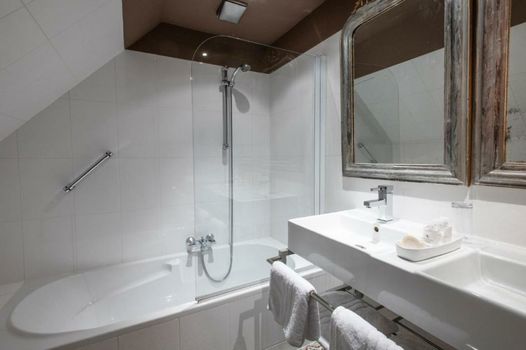 l'Auberge Damhotel