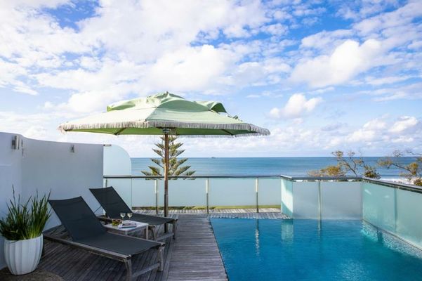 Beach Suites