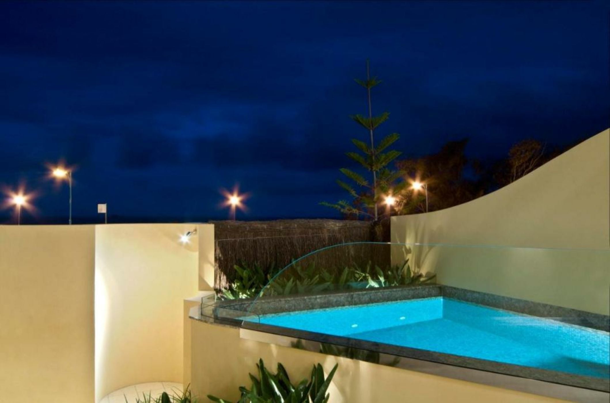 Beach Suites