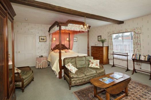 Haughley House