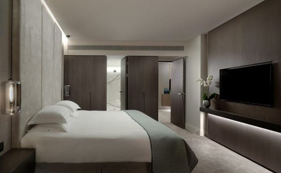 NJV Athens Plaza