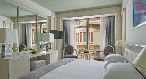 NJV Athens Plaza