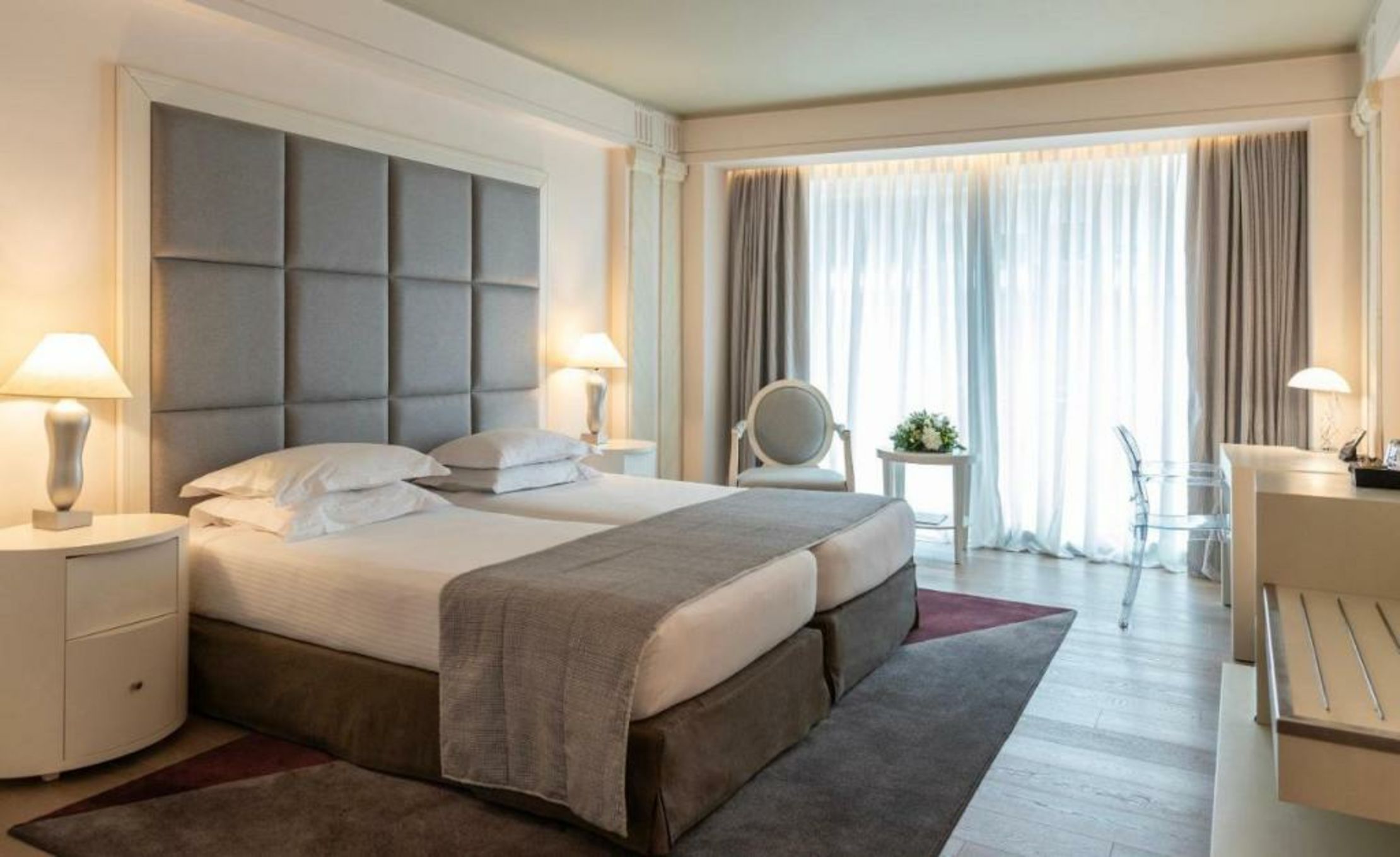 NJV Athens Plaza