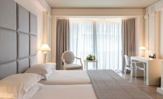 NJV Athens Plaza