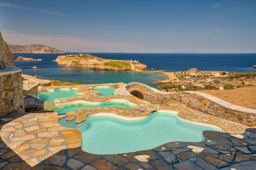 Agalia Luxury Suites