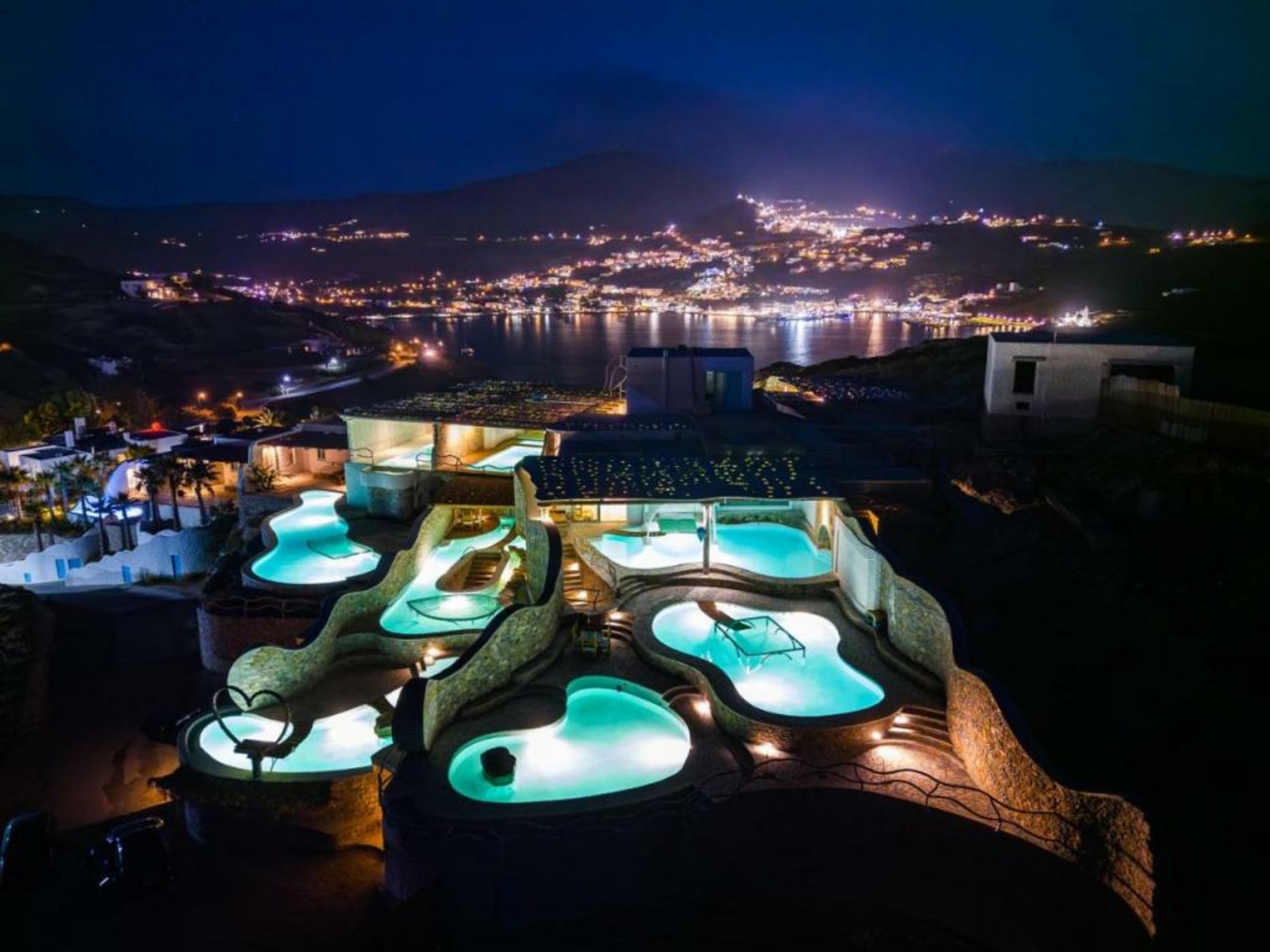Agalia Luxury Suites
