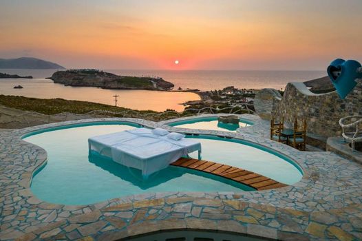 Agalia Luxury Suites