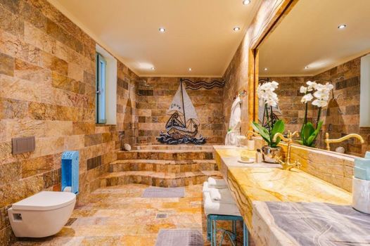 Agalia Luxury Suites