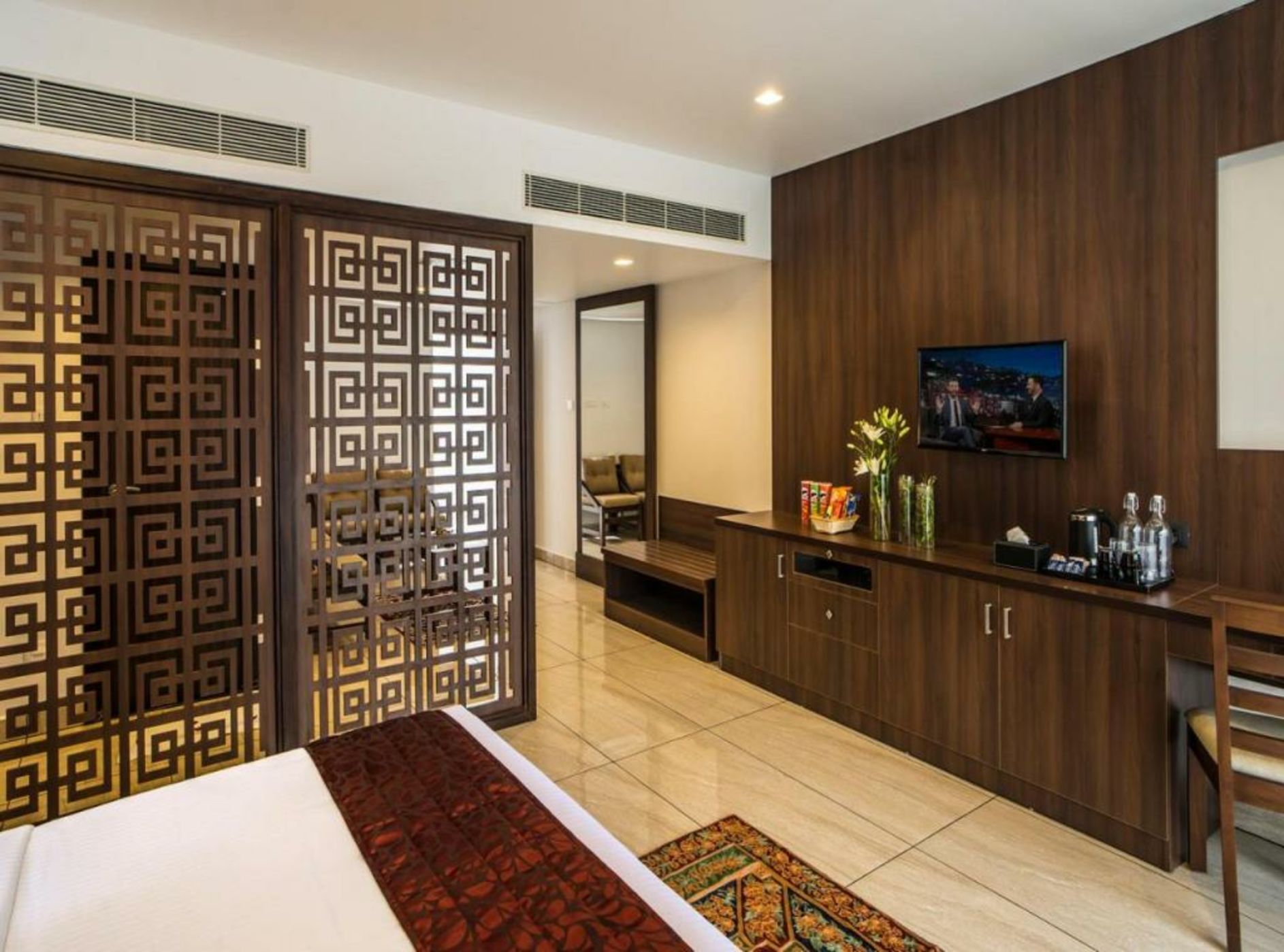 WILD AVENUE RESORT & SPA