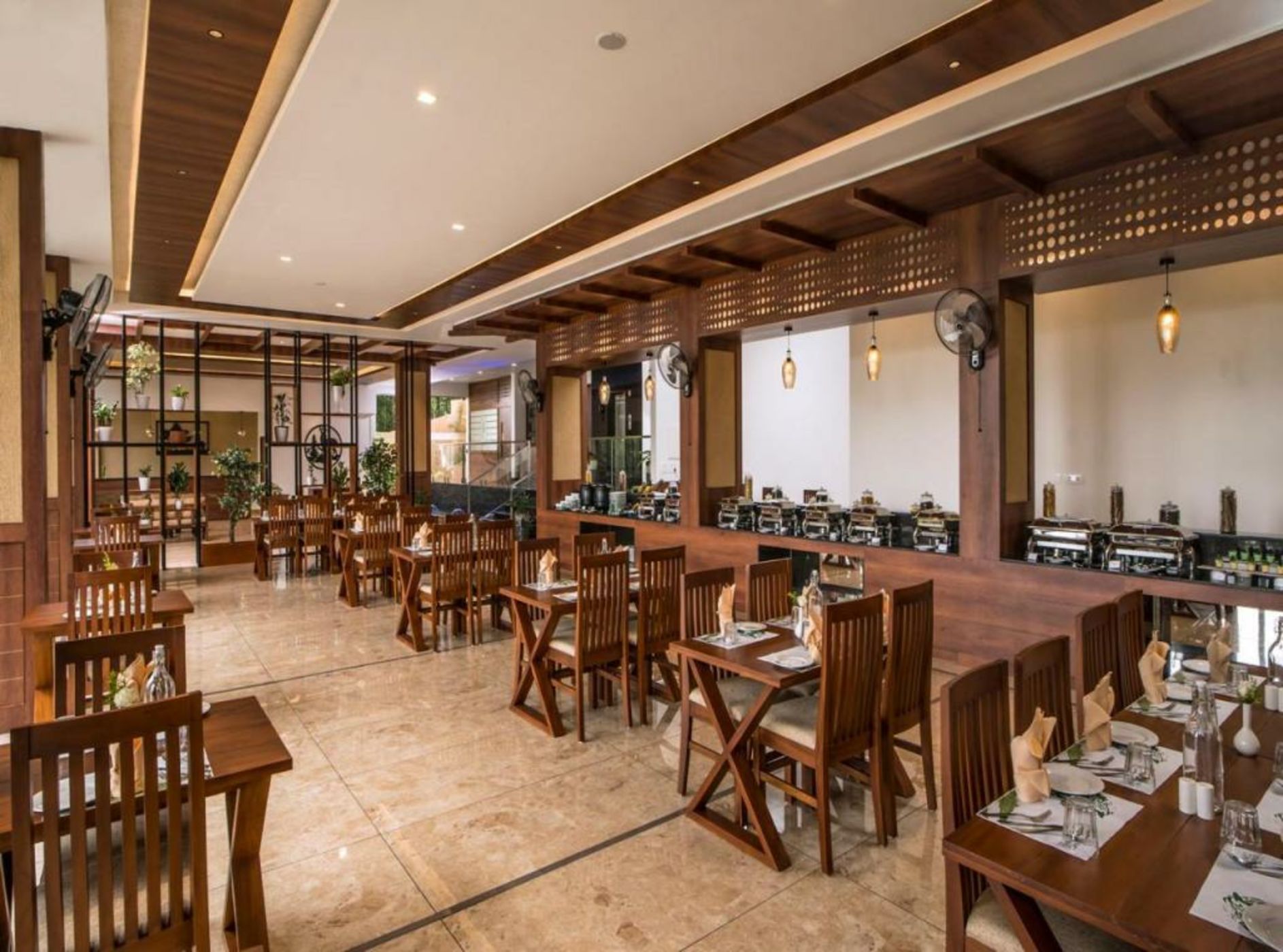 WILD AVENUE RESORT & SPA