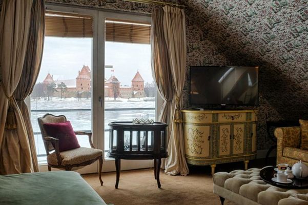 Apvalaus Stalo Klubas Gastro & SPA Hotel