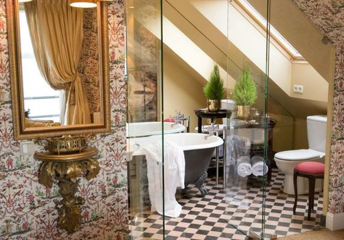 Apvalaus Stalo Klubas Gastro & SPA Hotel