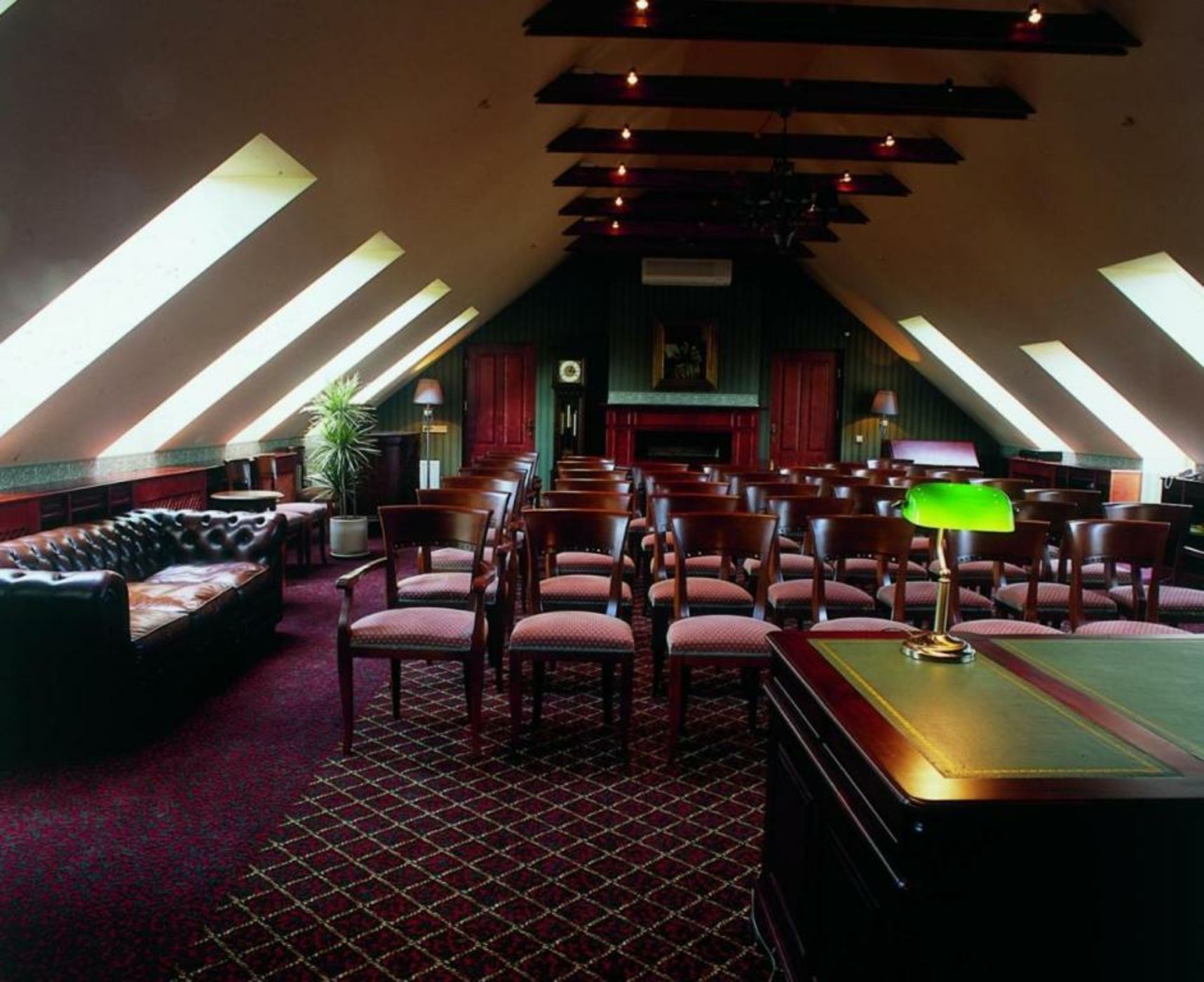 Apvalaus Stalo Klubas Gastro & SPA Hotel