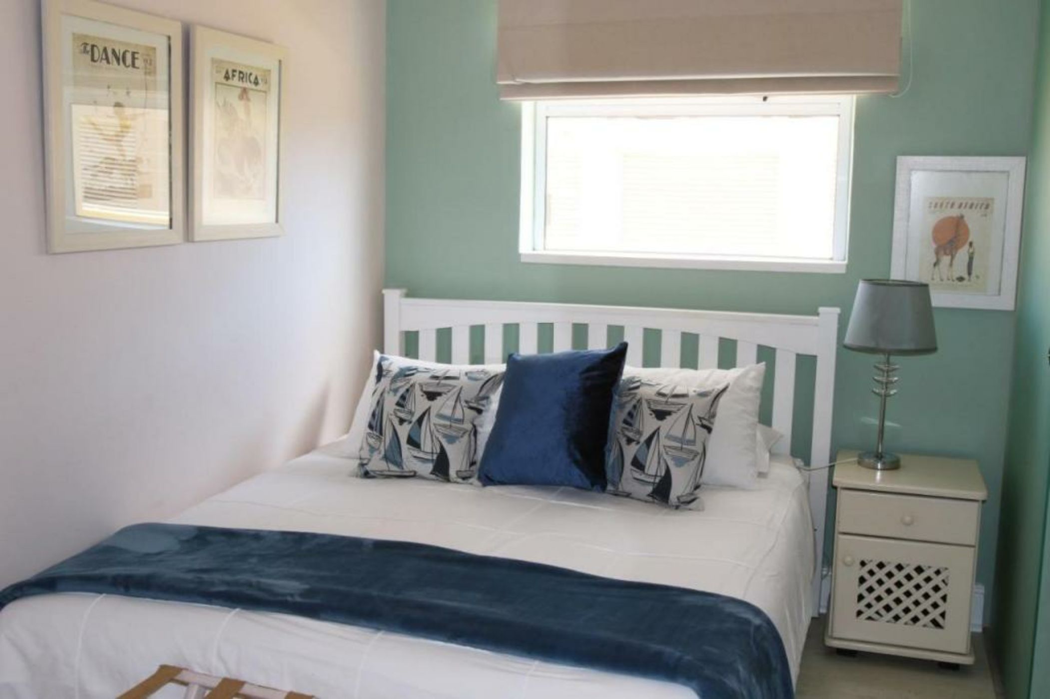 Dolphin Inn Guesthouse