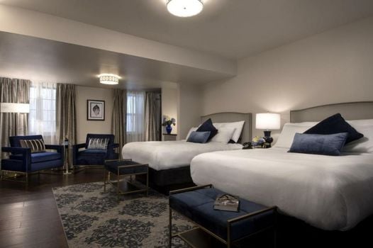 Seven Gables Inn, St Louis West, a Tribute Portfolio Hotel