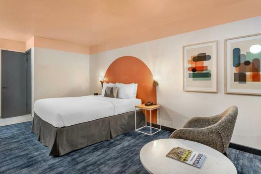 The Sandman Santa Rosa Sonoma, an Ascend Collection Hotel