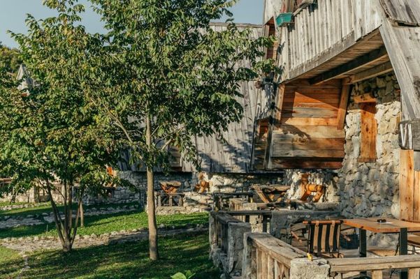Eco Village Nevidio