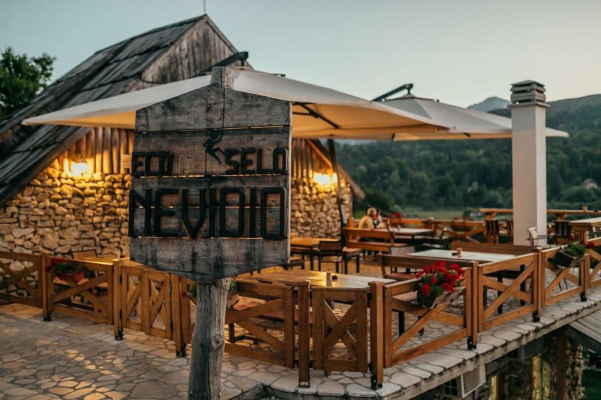 Eco Village Nevidio